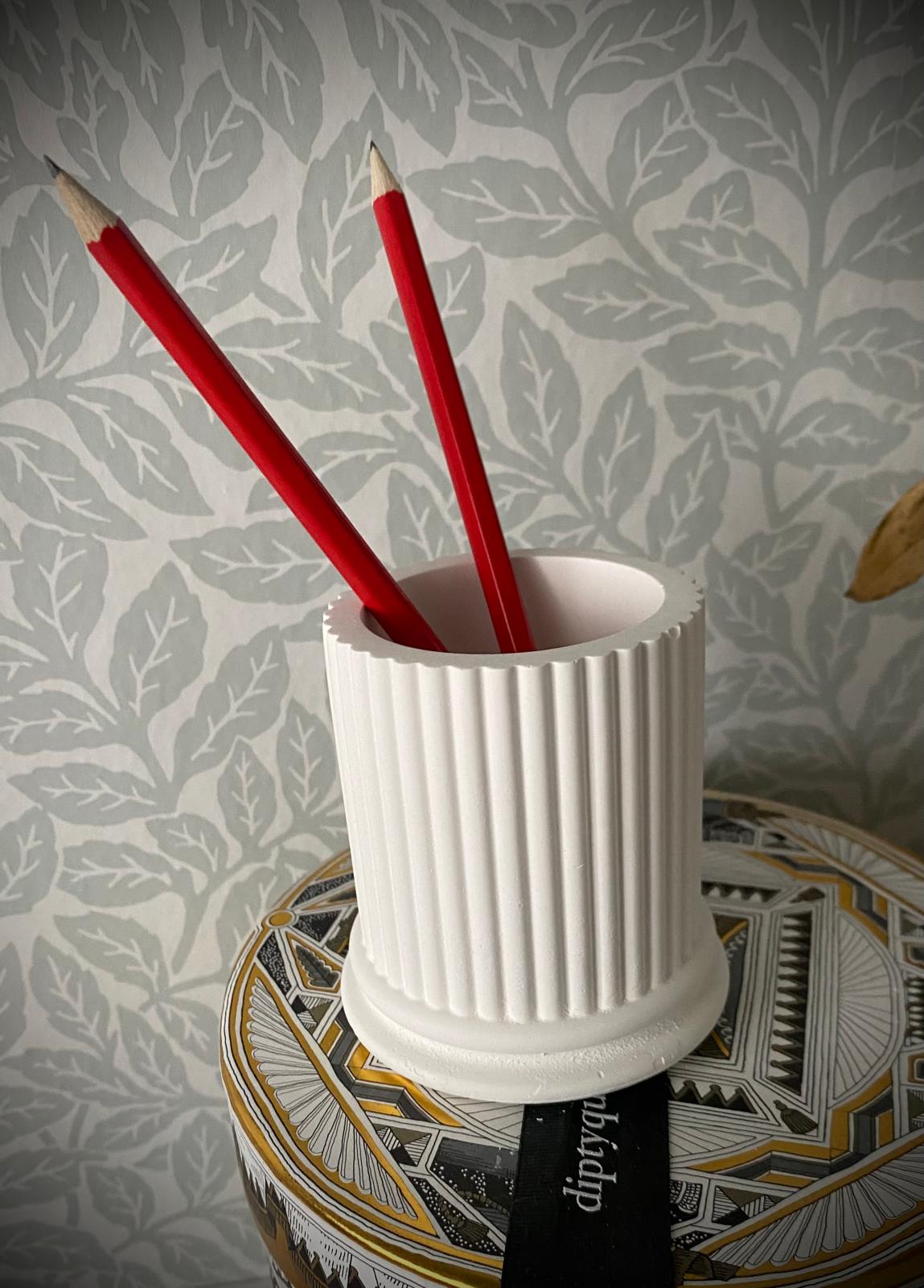 Plaster Architectural Column Pot – Roman Inspired Decorative Sculpture (small)